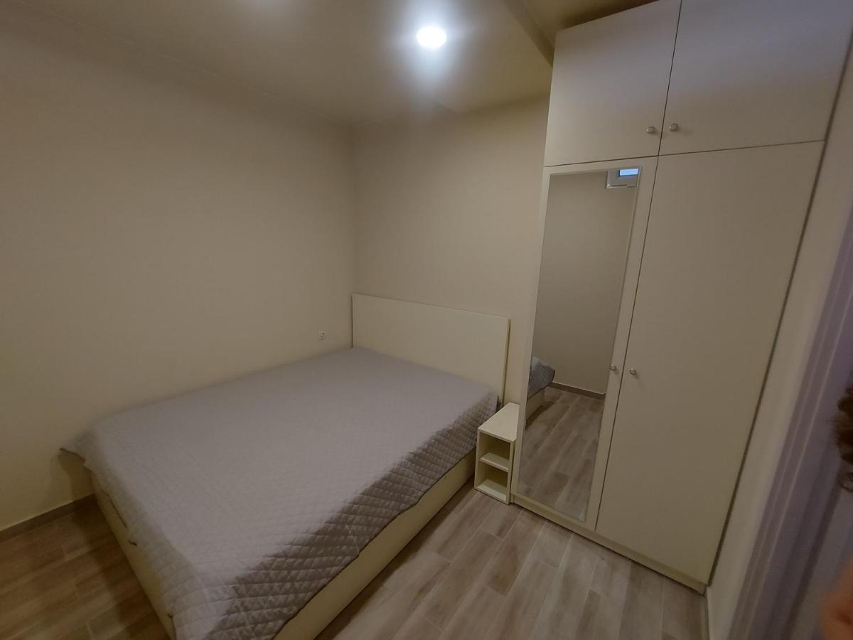 Andrew'S 2 Rooms Apartment In Batumi Ანდრიას 2 Ოთახიანი Აპარტამენტი Ბათუმში Kültér fotó